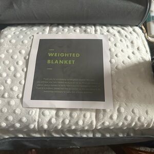 Cozy White Weighted Blanket